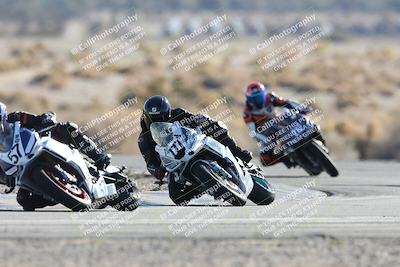 media/Dec-07-2025-CVMA (Sun) [[3e7d2de5dc]]/Race 12- Formula 40 MW and LW/